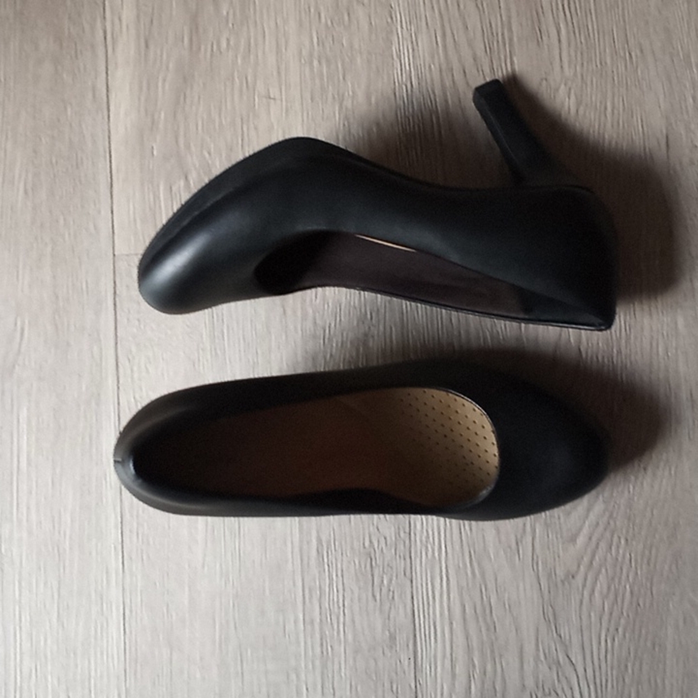 Womens heel